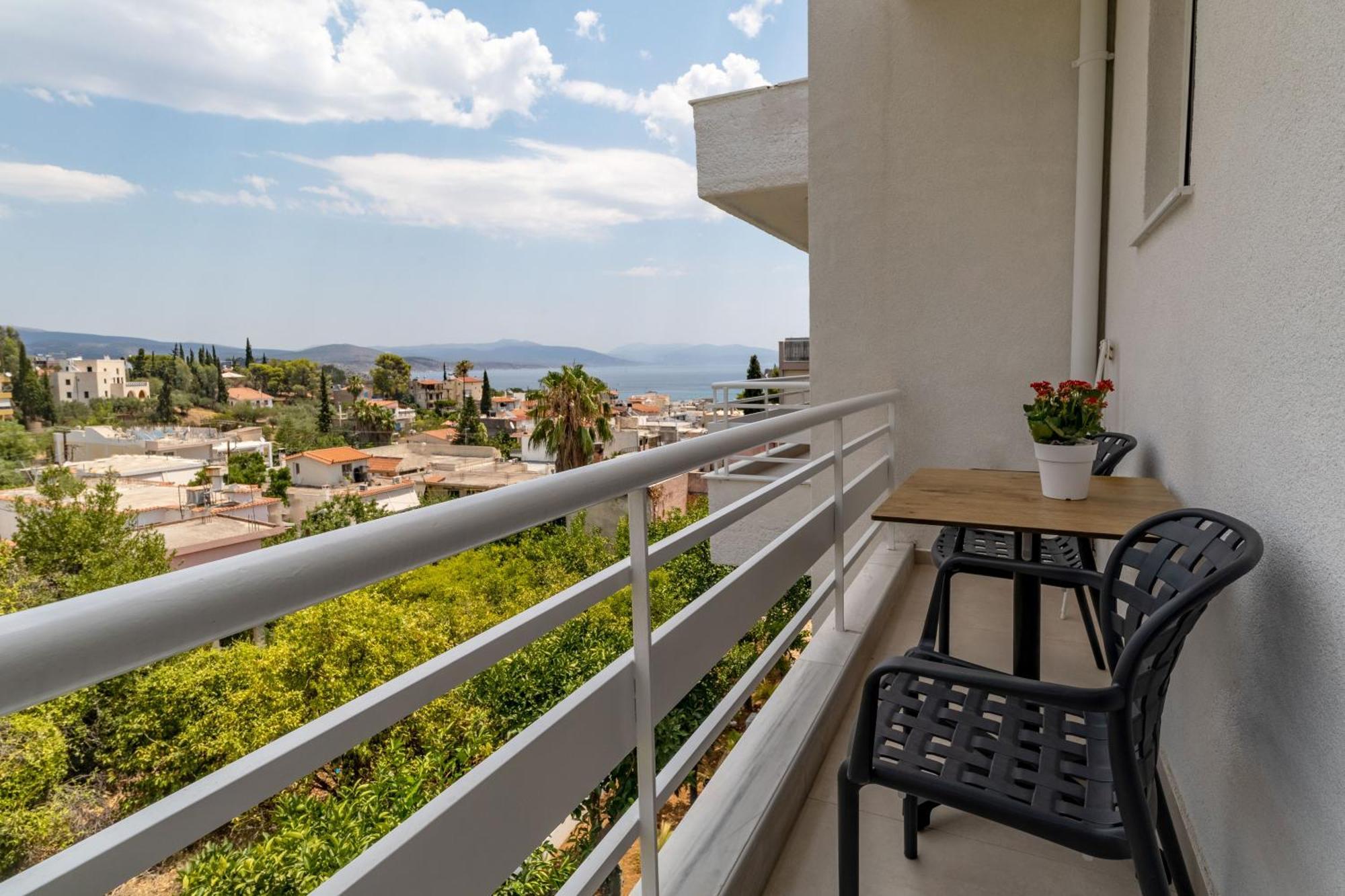 Arancia Elegant Rooms And Suites Толон Экстерьер фото